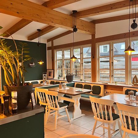 Villa Wiesenau By Restaurant Wiesenau بريرو المظهر الخارجي الصورة
